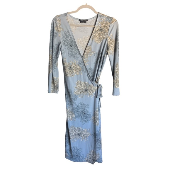 BCBGMaxAzria women’s Adele Wrap Floral Dress USA size Medium artsy boho coastal - Picture 1 of 16